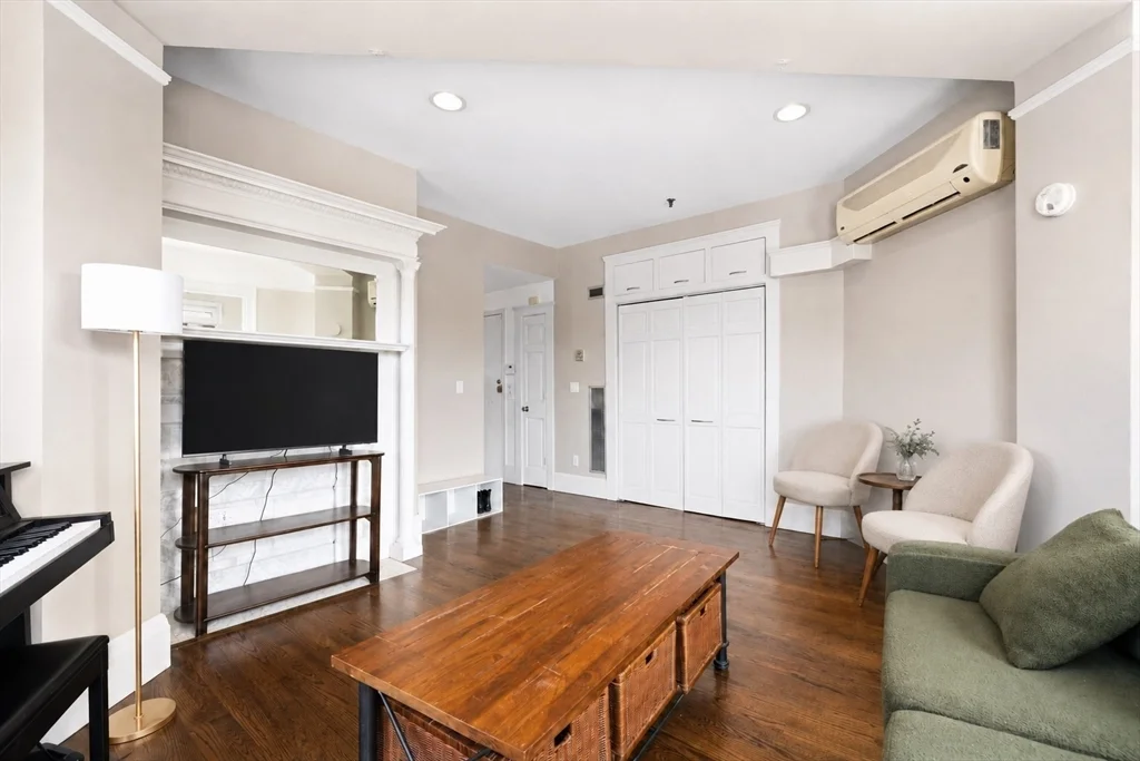 2 bed, 1 bath apartment for rent at 492 Massachusetts Ave Unit 42, South End — photo 2 of 15