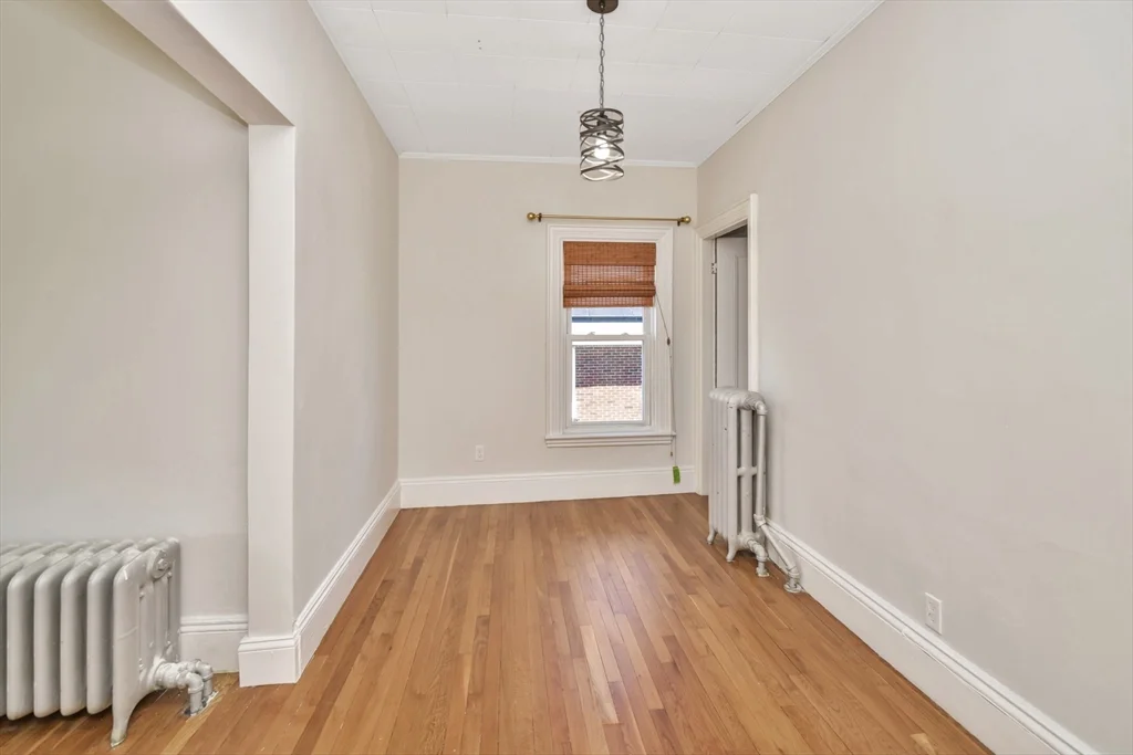 2 bed, 1 bath apartment for rent at 492 Metropolitan Ave Unit 2, Hyde Park — photo 5 of 15