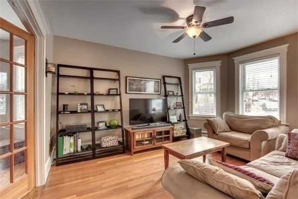 2 bed, 1 bath apartment for rent at 492 Washington St Unit 1, Brighton — photo 4 of 12