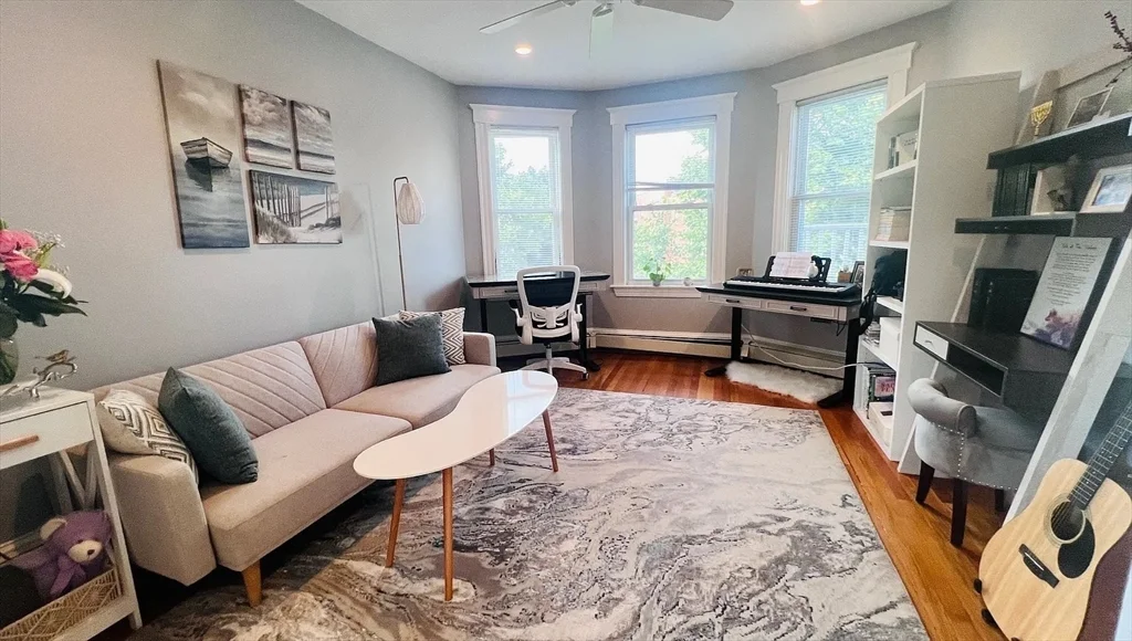 2 bed, 1 bath apartment for rent at 492 Washington St Unit 3, Brighton — photo 2 of 12