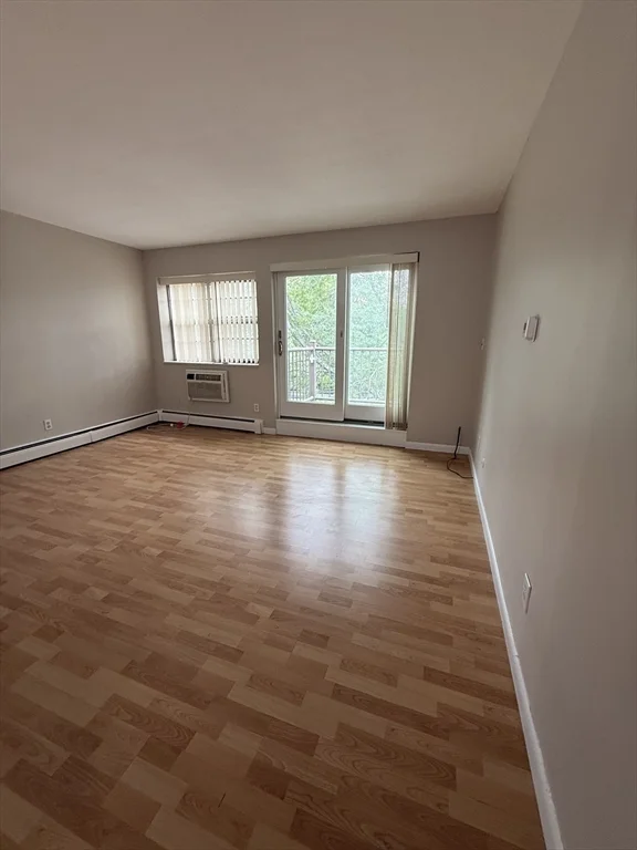 2 bed, 1 bath apartment for rent at 4925 Washington St Unit 410, West Roxbury — photo 4 of 25