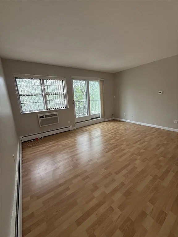 2 bed, 1 bath apartment for rent at 4925 Washington St Unit 410, West Roxbury — photo 5 of 25