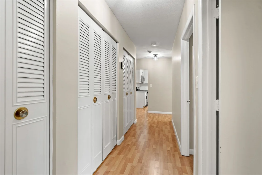 2 bed, 1 bath apartment for rent at 4925 Washington St Unit 410, West Roxbury — photo 12 of 25