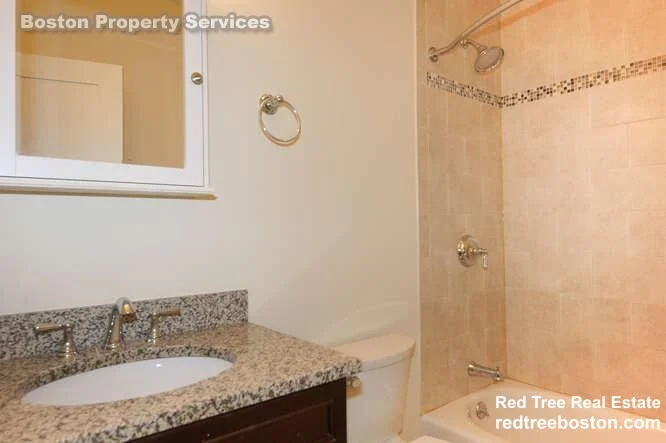 3 bed, 3 bath apartment for rent at 493-495 Commonwealth Ave Unit 5, Fenway — photo 8 of 13