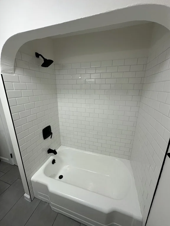 2 bed, 1 bath apartment for rent at 493 Lynn St Unit 4, Malden — photo 9 of 19