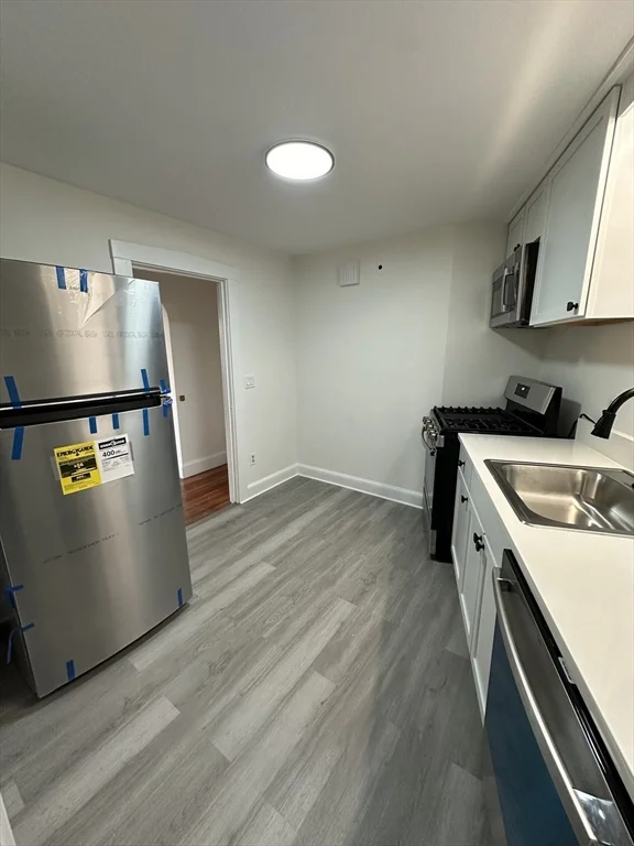2 bed, 1 bath apartment for rent at 493 Lynn St Unit 4, Malden — photo 6 of 19