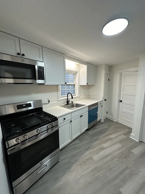 2 bed, 1 bath apartment for rent at 493 Lynn St Unit 4, Malden — photo 4 of 19