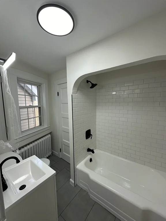 2 bed, 1 bath apartment for rent at 493 Lynn St Unit 4, Malden — photo 8 of 19