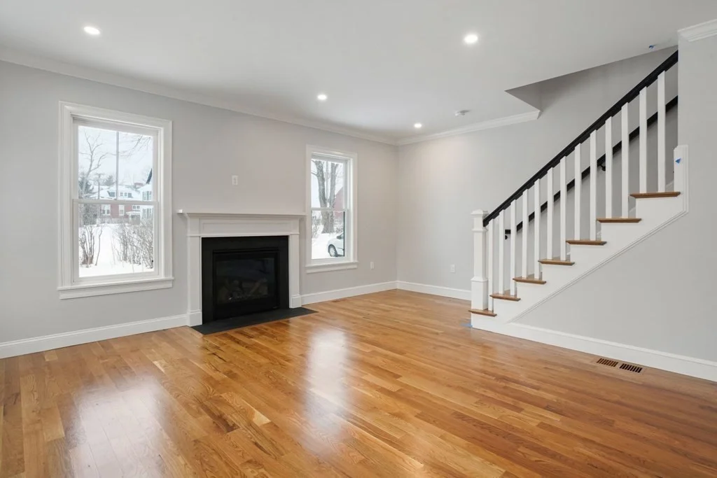 3 bed, 2 bath apartment for rent at 493 Main Unit 2, Dunstable — photo 3 of 25