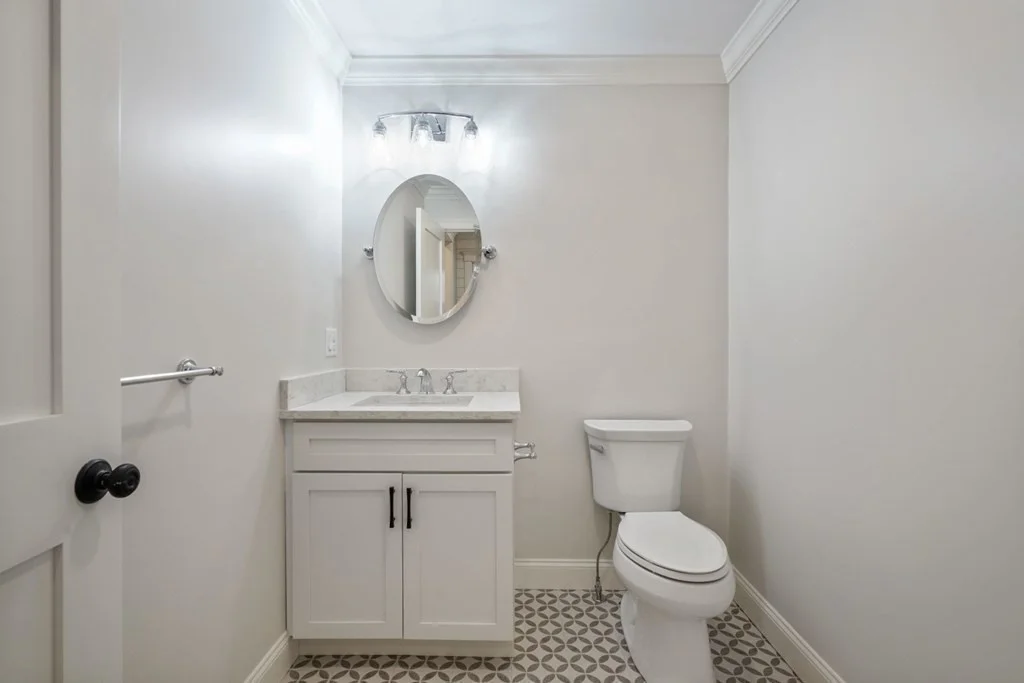 3 bed, 2 bath apartment for rent at 493 Main Unit 2, Dunstable — photo 22 of 25