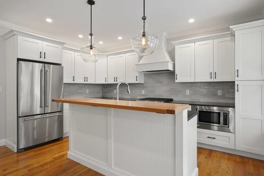 3 bed, 2 bath apartment for rent at 493 Main Unit 2, Dunstable — photo 6 of 25