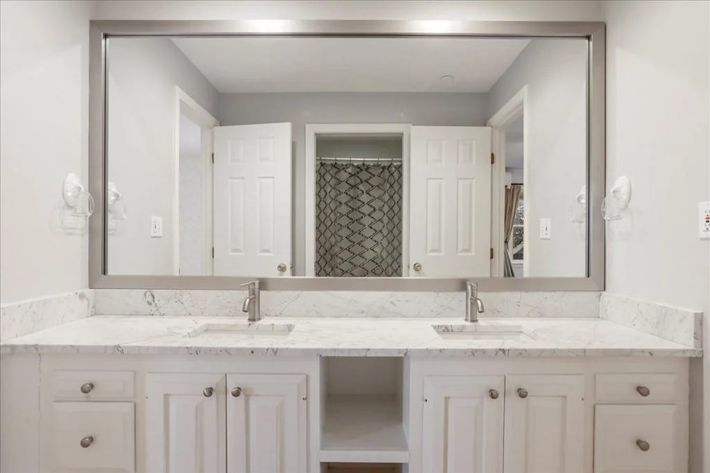 2 bed, 2 bath apartment for rent at 494 East 4th Unit 1, South Boston — photo 12 of 16