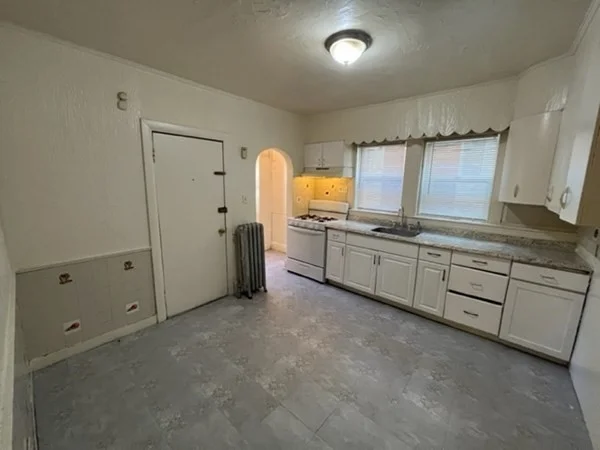 3 bed, 1 bath apartment for rent at 494 Norfolk St Unit 1, Mattapan — photo 5 of 23