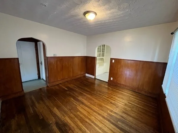 3 bed, 1 bath apartment for rent at 494 Norfolk St Unit 1, Mattapan — photo 15 of 23