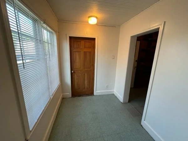 3 bed, 1 bath apartment for rent at 494 Norfolk St Unit 1, Mattapan — photo 6 of 23