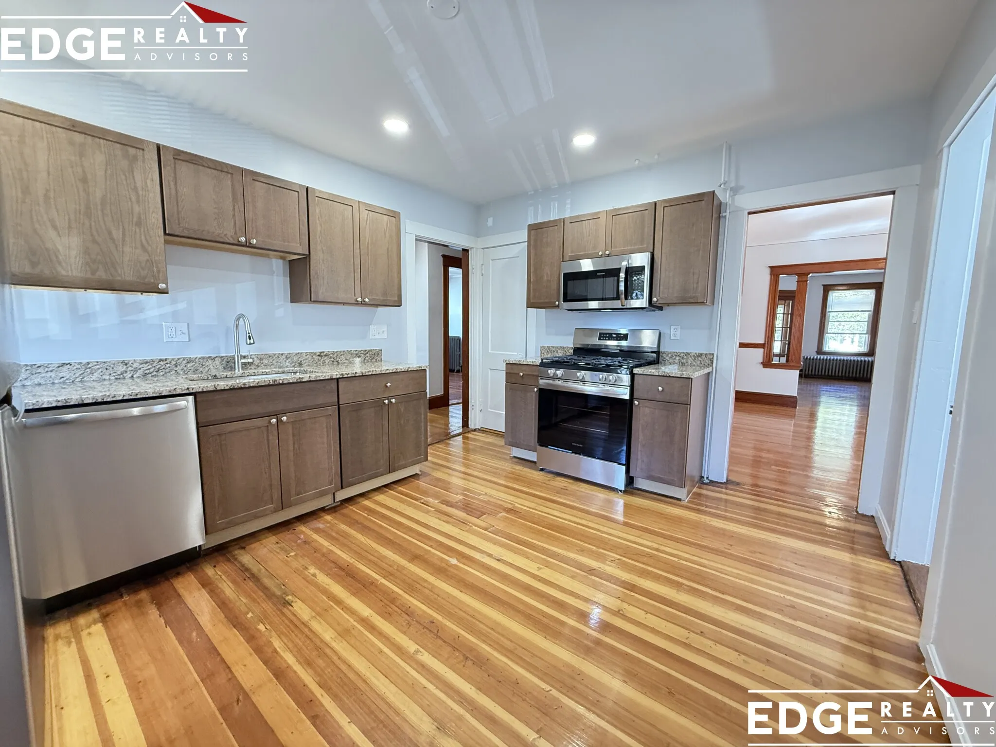 3 bed, 1 bath apartment for rent at 494 Washington St Unit 2, Brighton — photo 1 of 14