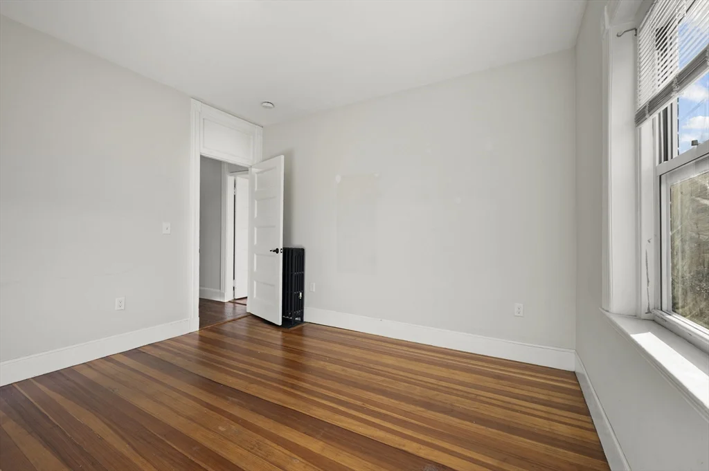 4 bed, 1 bath apartment for rent at 495 Broadway Unit 2, South Medford — photo 26 of 32