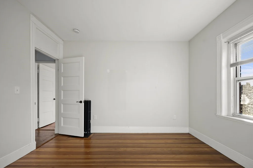 4 bed, 1 bath apartment for rent at 495 Broadway Unit 2, South Medford — photo 25 of 32