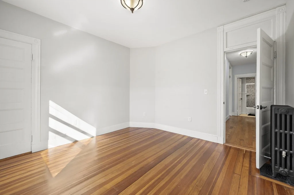 4 bed, 1 bath apartment for rent at 495 Broadway Unit 2, South Medford — photo 28 of 32