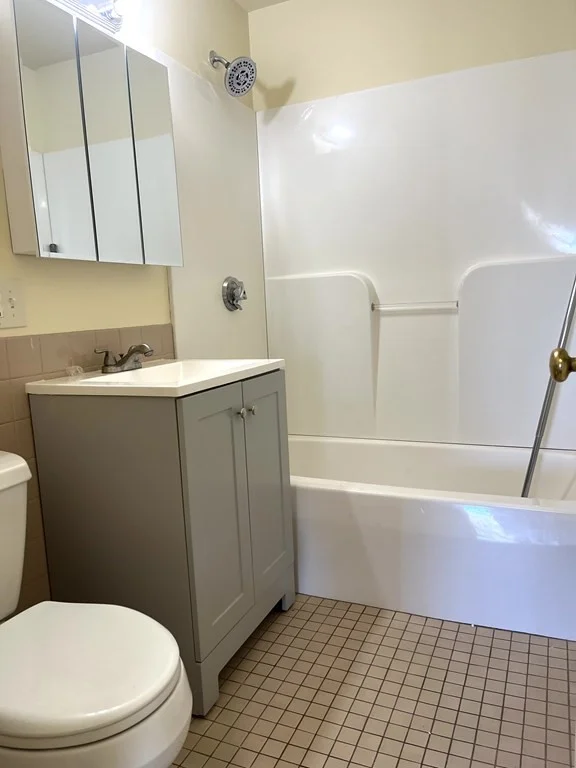 2 bed, 1 bath apartment for rent at 495 Revere Beach Blvd Unit 104, Revere — photo 13 of 15