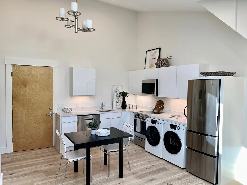 1 bed, 1 bath apartment for rent at 495 Trapelo Rd Unit 304, Belmont — photo 3 of 10