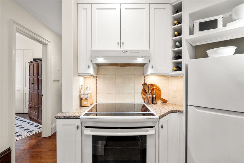 2 bed, 1 bath apartment for rent at 496 Columbus Ave Unit 3, South End — photo 10 of 24