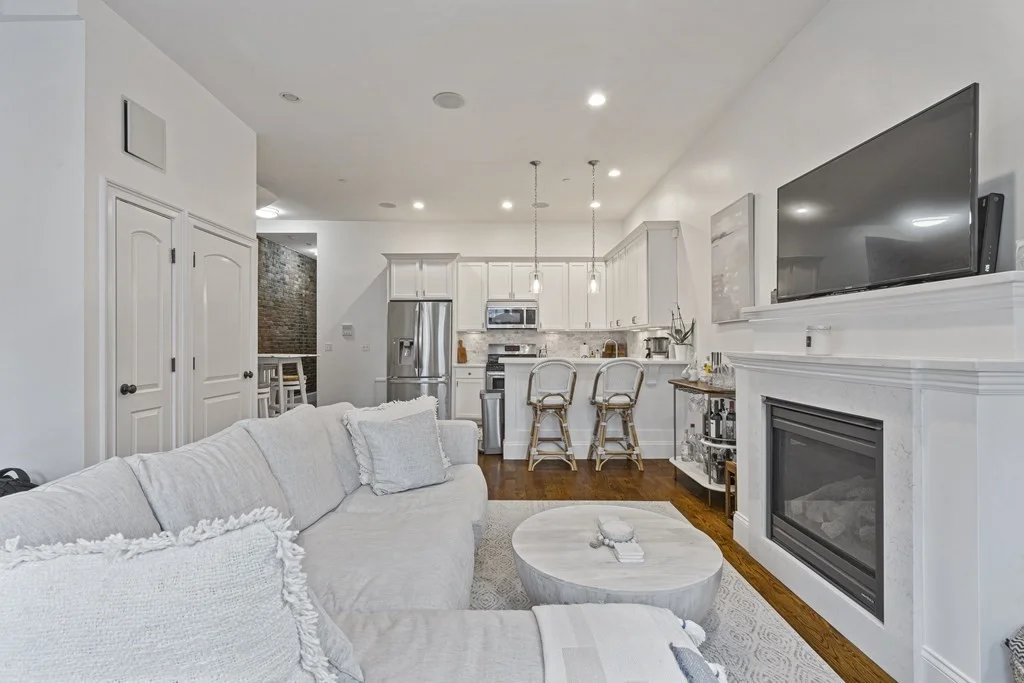 2 bed, 2 bath apartment for rent at 496 E 3rd Unit 1, South Boston — photo 7 of 22