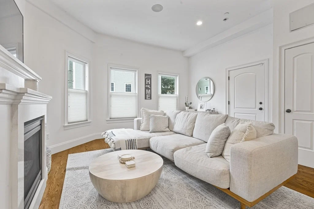 2 bed, 2 bath apartment for rent at 496 E 3rd Unit 1, South Boston — photo 8 of 22