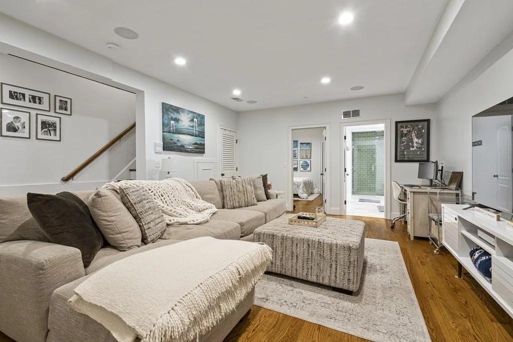 2 bed, 2 bath apartment for rent at 496 E 3rd Unit 1, South Boston — photo 18 of 22