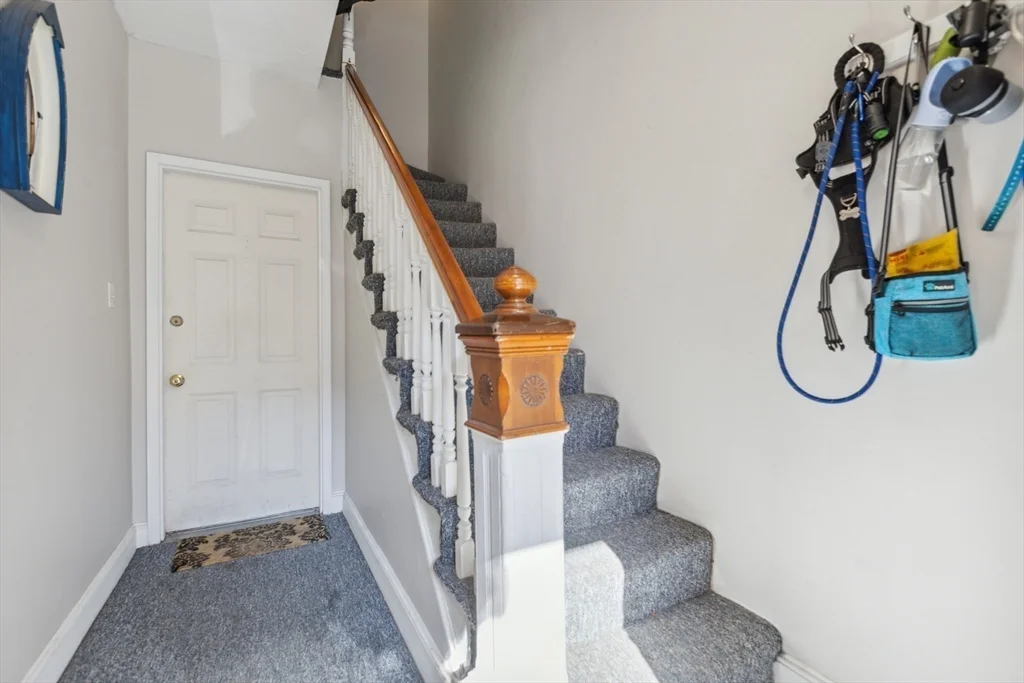 3 bed, 1 bath apartment for rent at 496 East Seventh St Unit 1, South Boston — photo 13 of 15