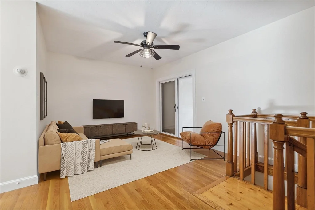 2 bed, 1 bath apartment for rent at 496 East Seventh St Unit A, South Boston — photo 3 of 15