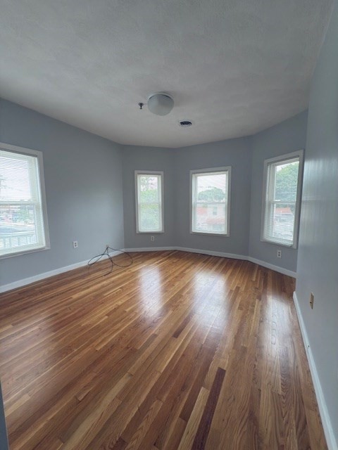 1 bed, 1 bath apartment for rent at 496 Main Unit 2, Stoneham — photo 4 of 8