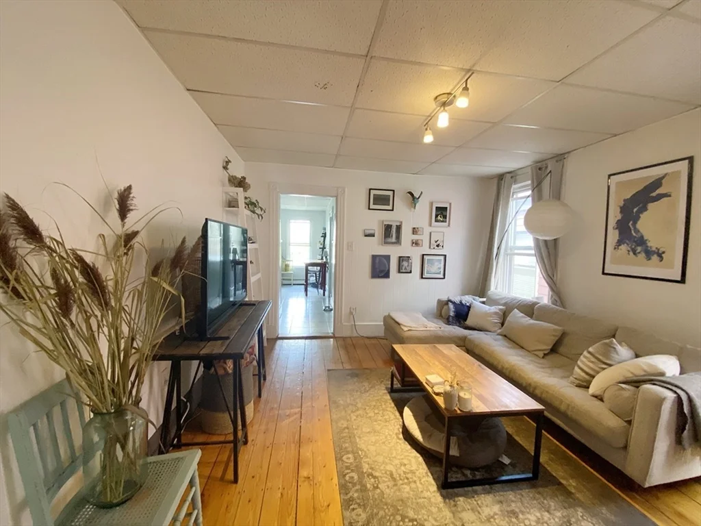 2 bed, 1 bath apartment for rent at 496 Sumner St Unit 3, East Boston — photo 8 of 20