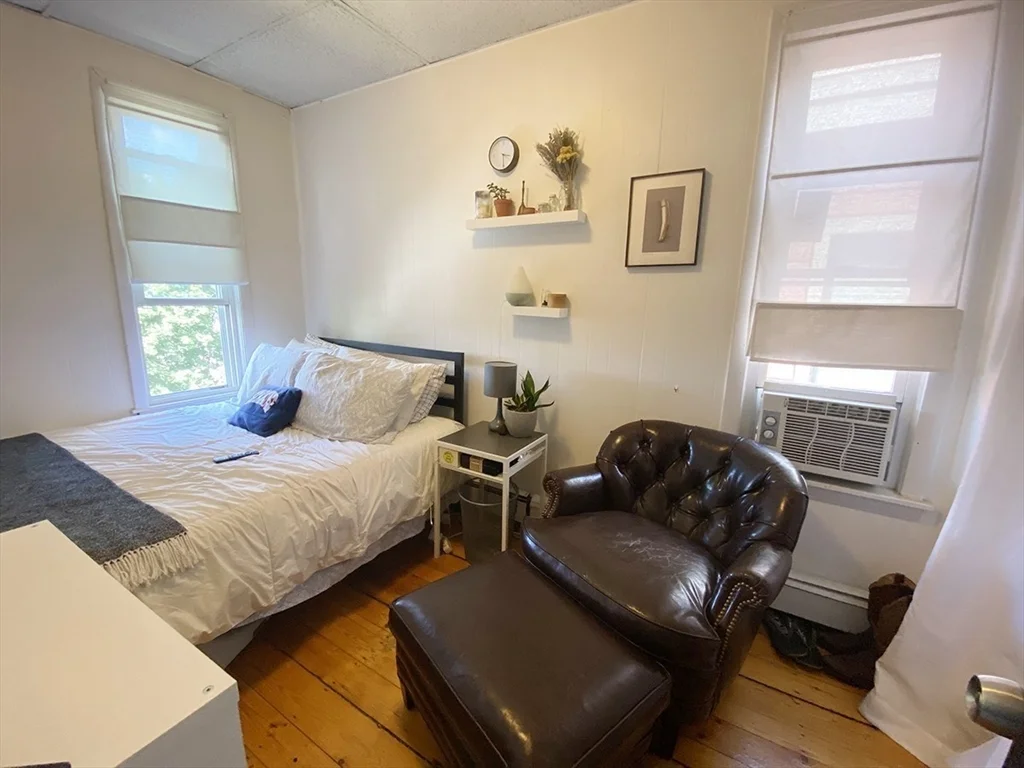 2 bed, 1 bath apartment for rent at 496 Sumner St Unit 3, East Boston — photo 15 of 20