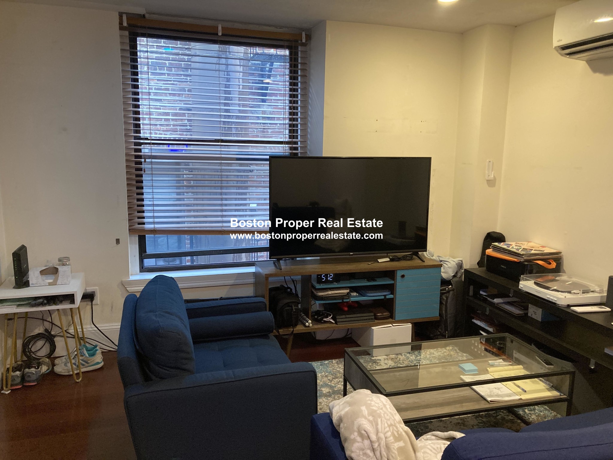 1 bed, 1 bath apartment for rent at 497 Beacon St Unit 801, Back Bay — photo 3 of 10