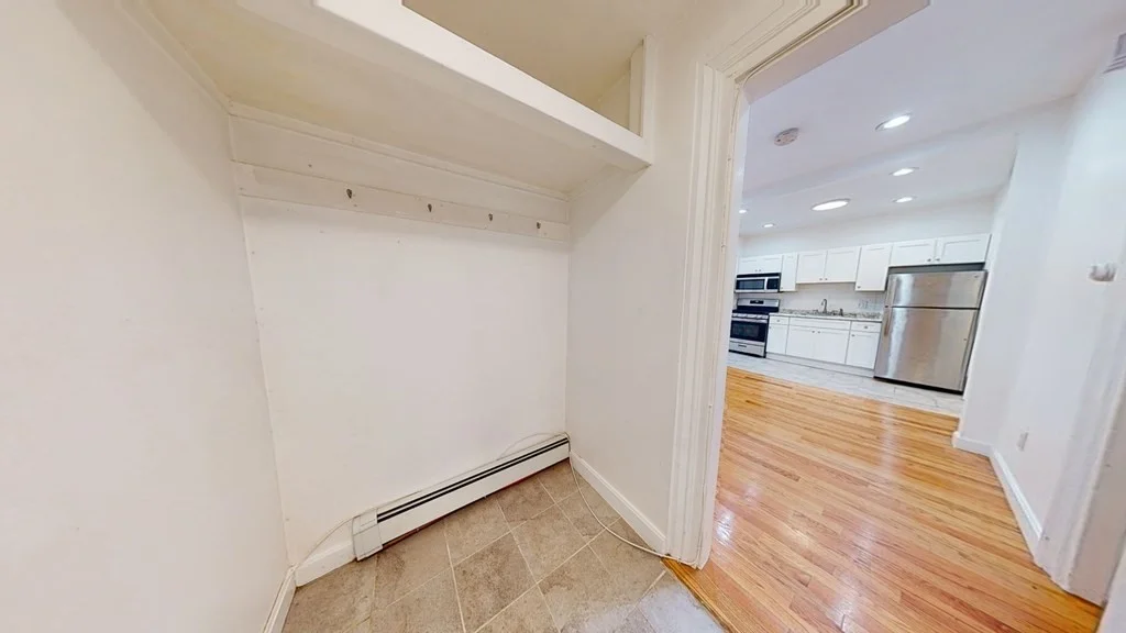 1 bed, 1 bath apartment for rent at 497 Warren St Unit 1R, Roxbury — photo 17 of 18