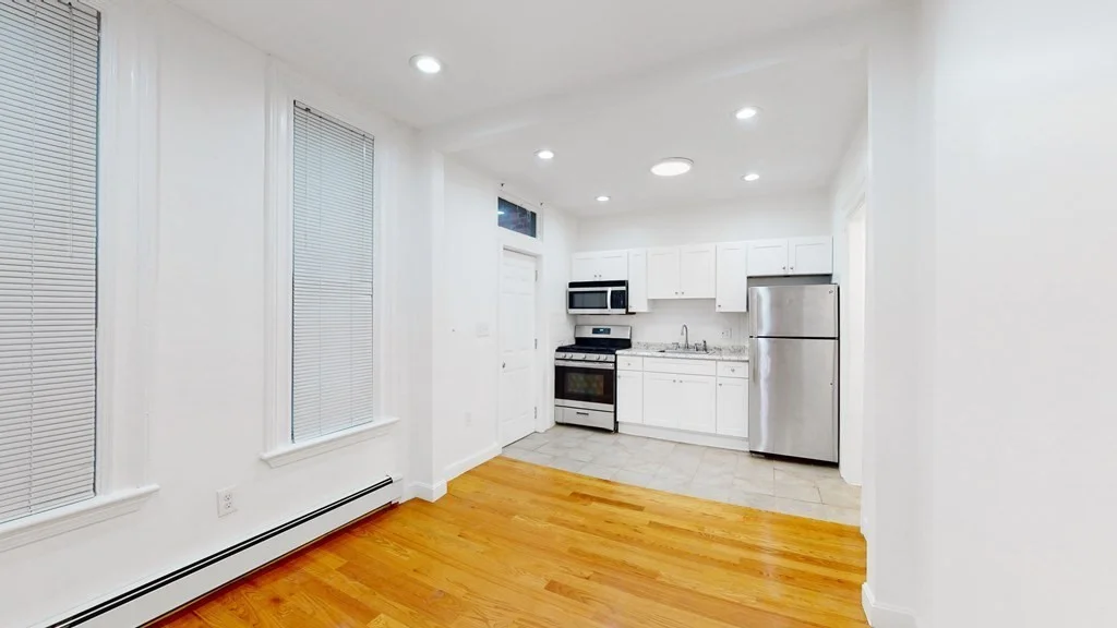 1 bed, 1 bath apartment for rent at 497 Warren St Unit 1R, Roxbury — photo 6 of 18