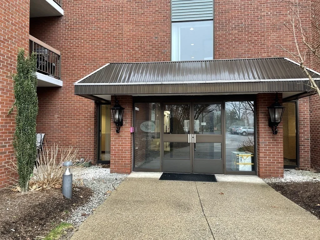 2 bed, 2 bath apartment for rent at 4975 Washington St Unit 217, West Roxbury — photo 13 of 15