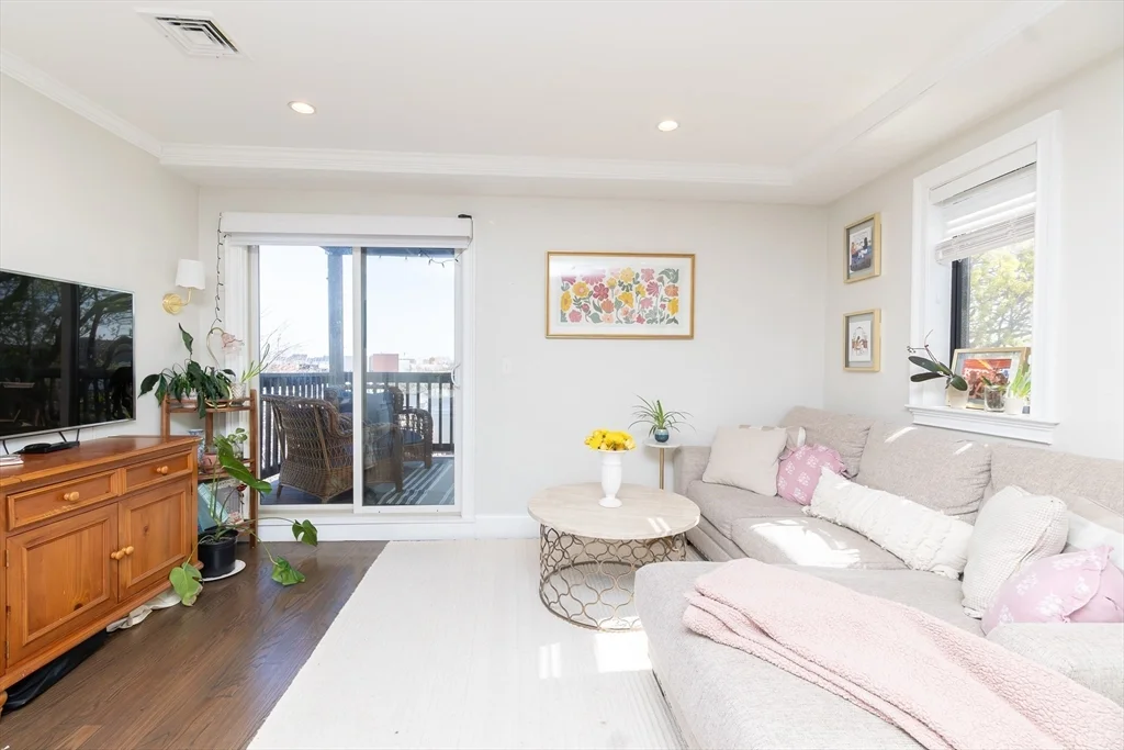 2 bed, 2 bath apartment for rent at 498 Sumner St Unit PH, East Boston — photo 6 of 30
