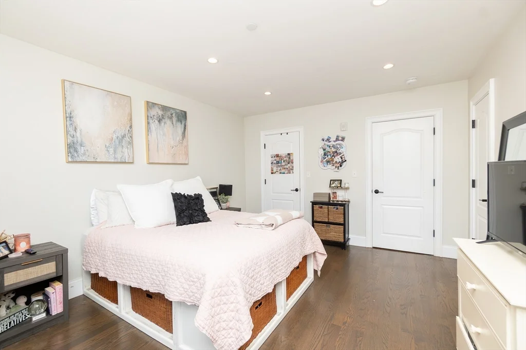 2 bed, 2 bath apartment for rent at 498 Sumner St Unit PH, East Boston — photo 15 of 30