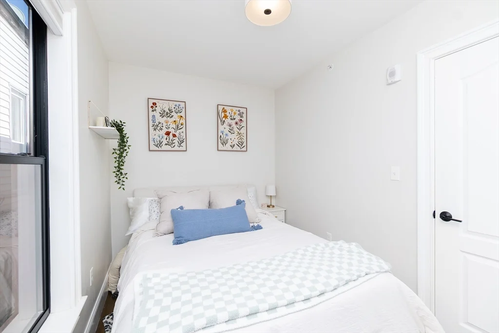 2 bed, 2 bath apartment for rent at 498 Sumner St Unit PH, East Boston — photo 19 of 30