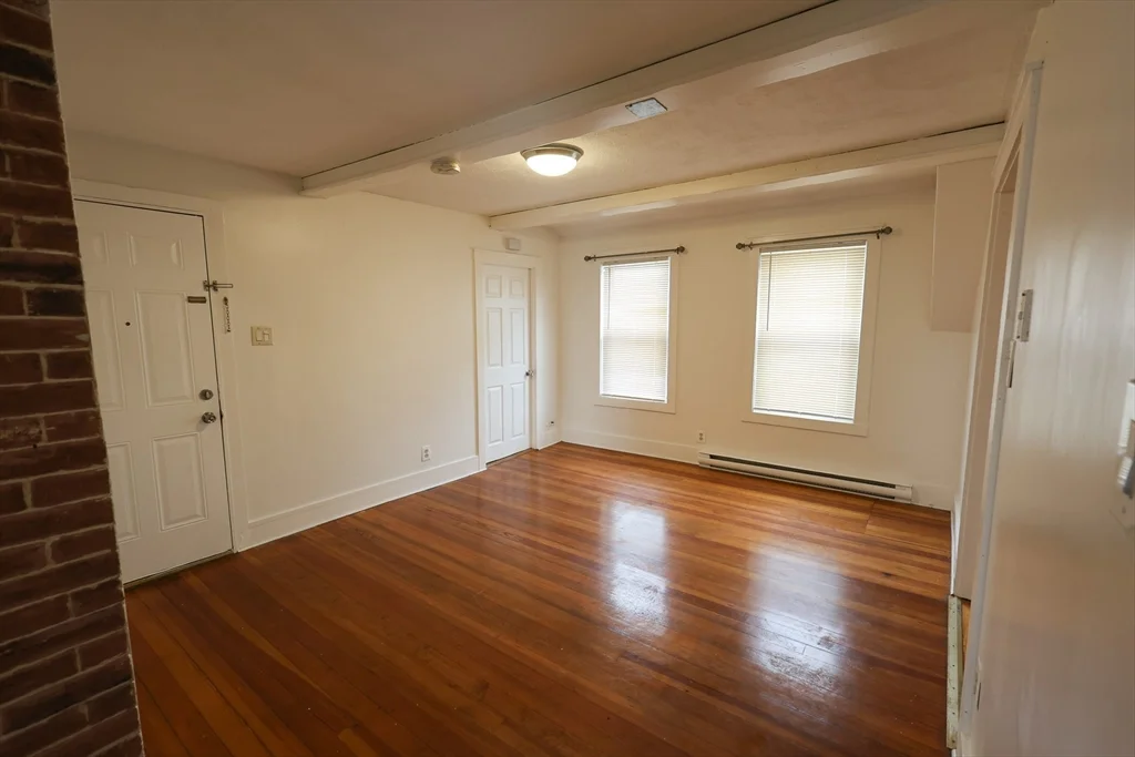 2 bed, 1 bath apartment for rent at 498 Whipple St Unit 3-S, Fall River — photo 6 of 18