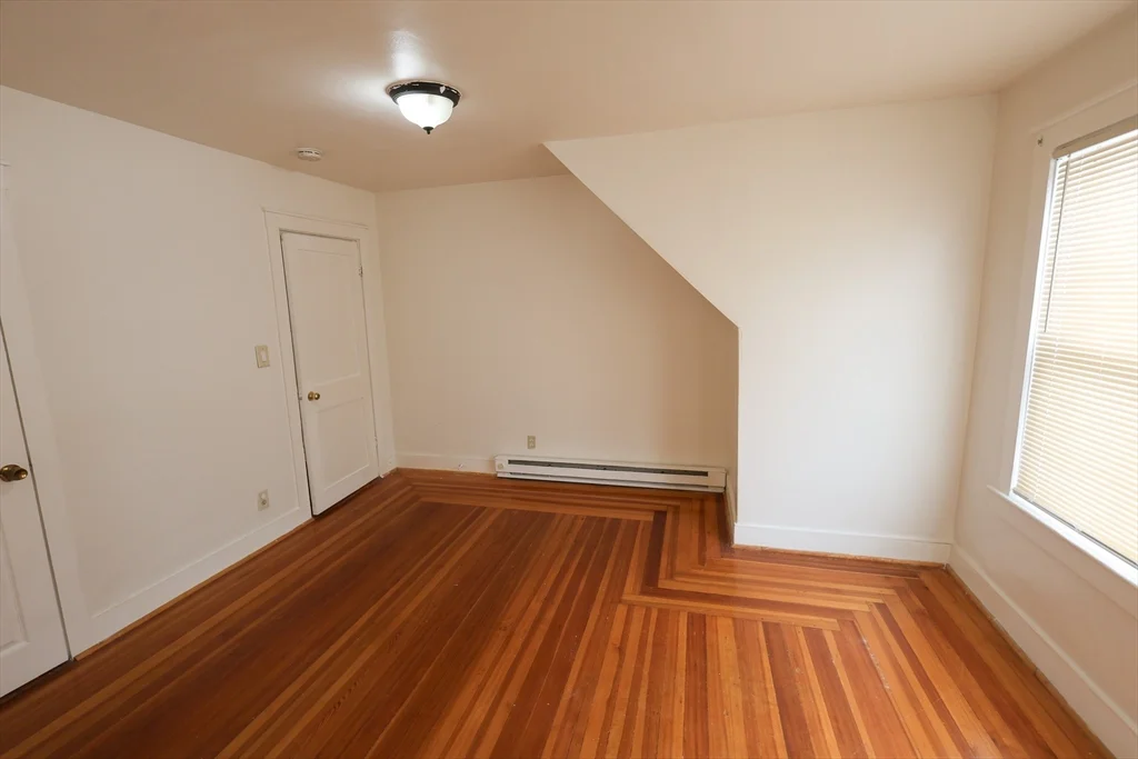 2 bed, 1 bath apartment for rent at 498 Whipple St Unit 3-S, Fall River — photo 15 of 18