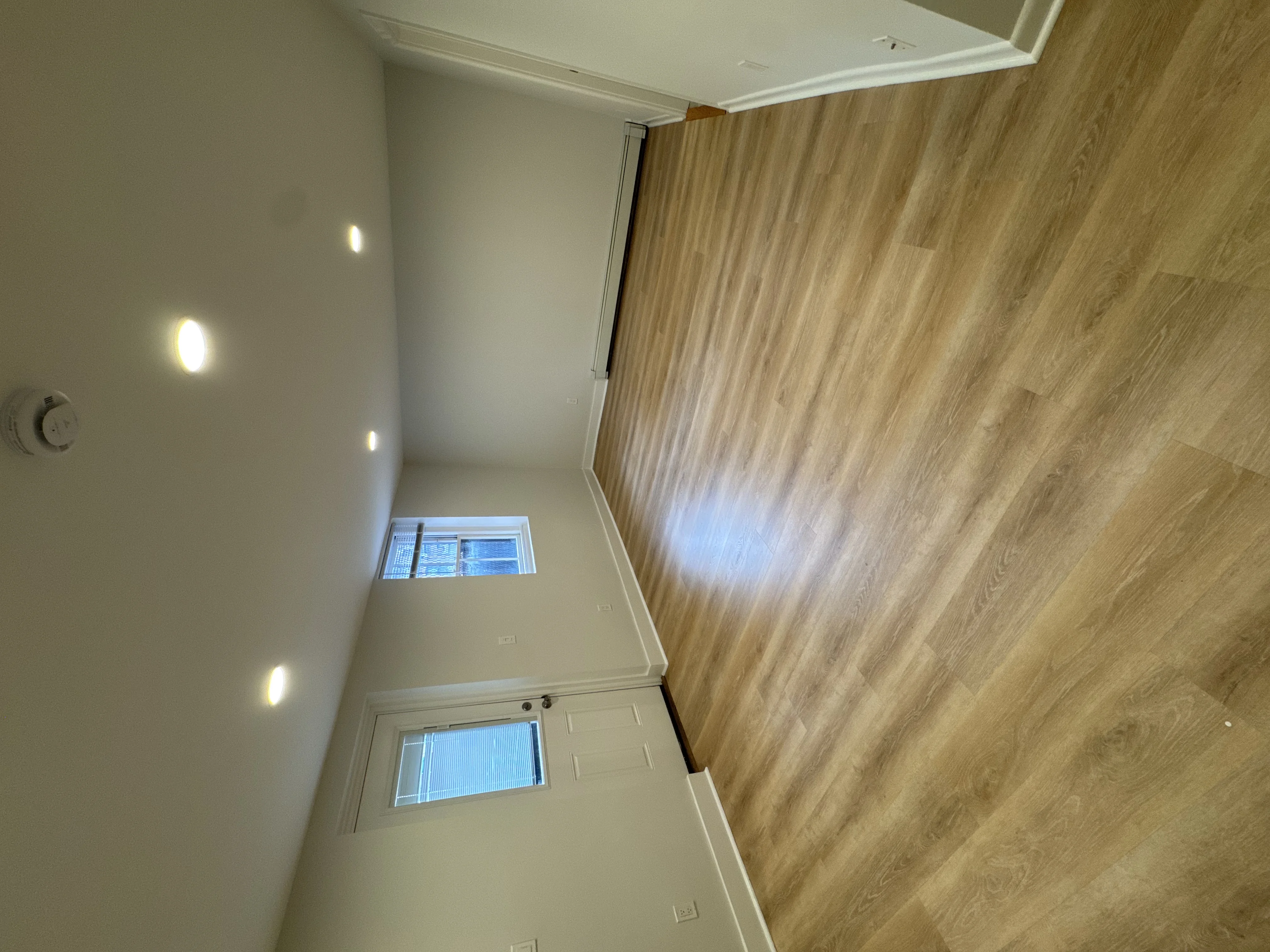 Studio bed, 1 bath apartment for rent at 499 Beacon Unit 1, Back Bay — photo 3 of 9
