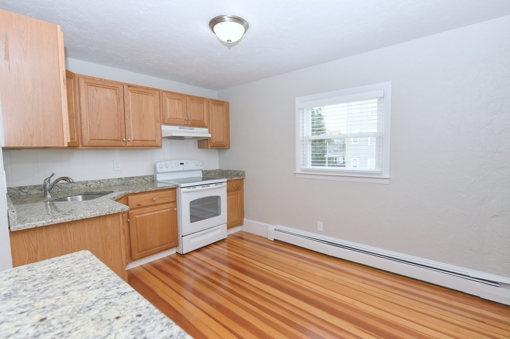 1 bed, 1 bath apartment for rent at 499 Medford St Unit 3, Malden — photo 5 of 15