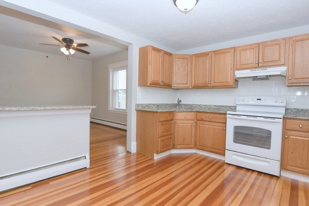 1 bed, 1 bath apartment for rent at 499 Medford St Unit 3, Malden — photo 4 of 15