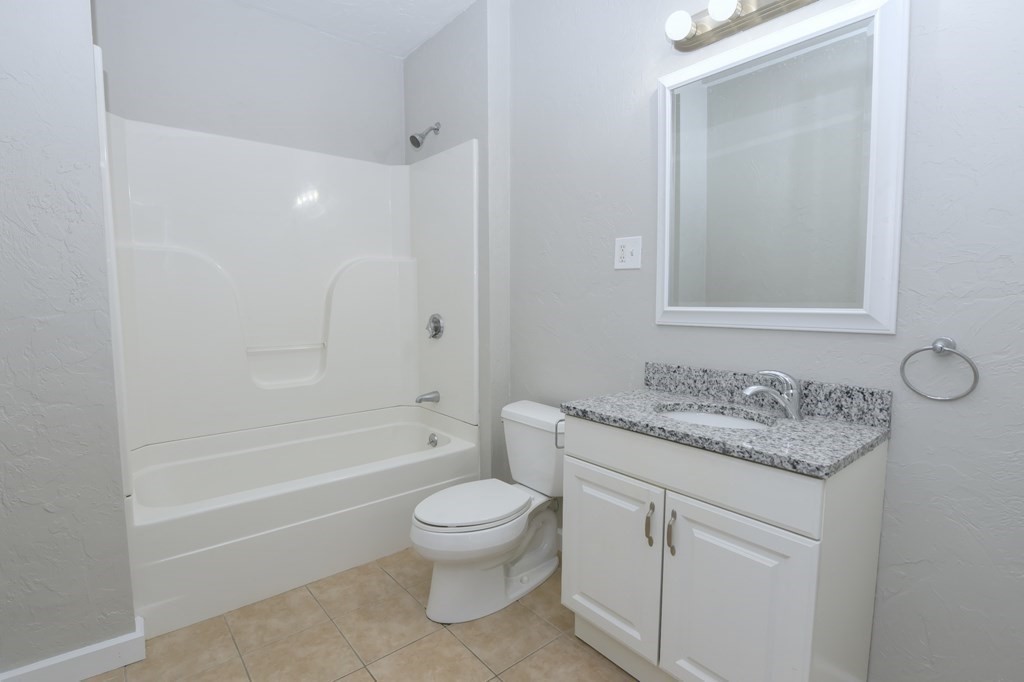 1 bed, 1 bath apartment for rent at 499 Medford St Unit 3, Malden — photo 14 of 15