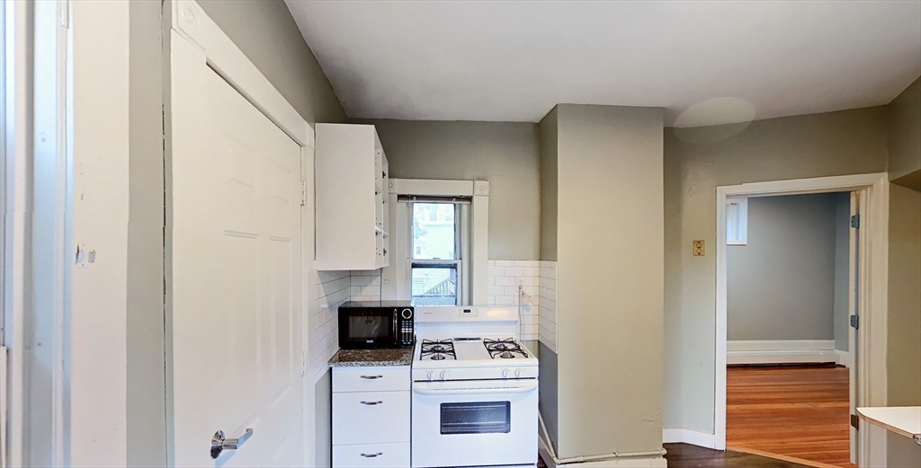 2 bed, 1 bath apartment for rent at 4A Weld Ave Unit 1, Roxbury — photo 1 of 10