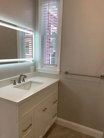 3 bed, 1 bath apartment for rent at 5 1/2 Edward St Unit 2, Medford — photo 9 of 14