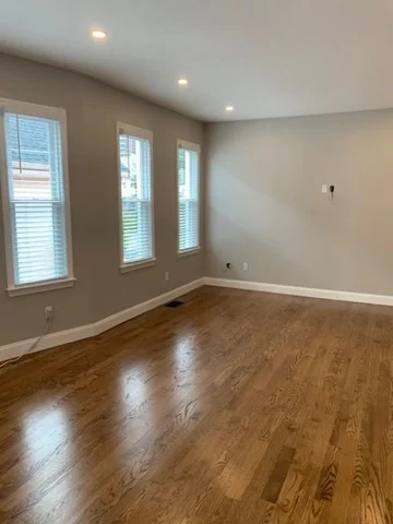 3 bed, 1 bath apartment for rent at 5 1/2 Edward St Unit 2, Medford — photo 5 of 14